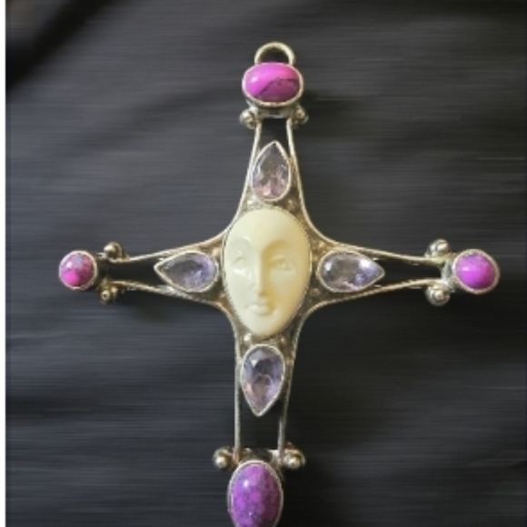 Goddess Carved Face Pendant, Sterling Silver, MultiGemstone, Vintage, EUC - Picture 3 of 8